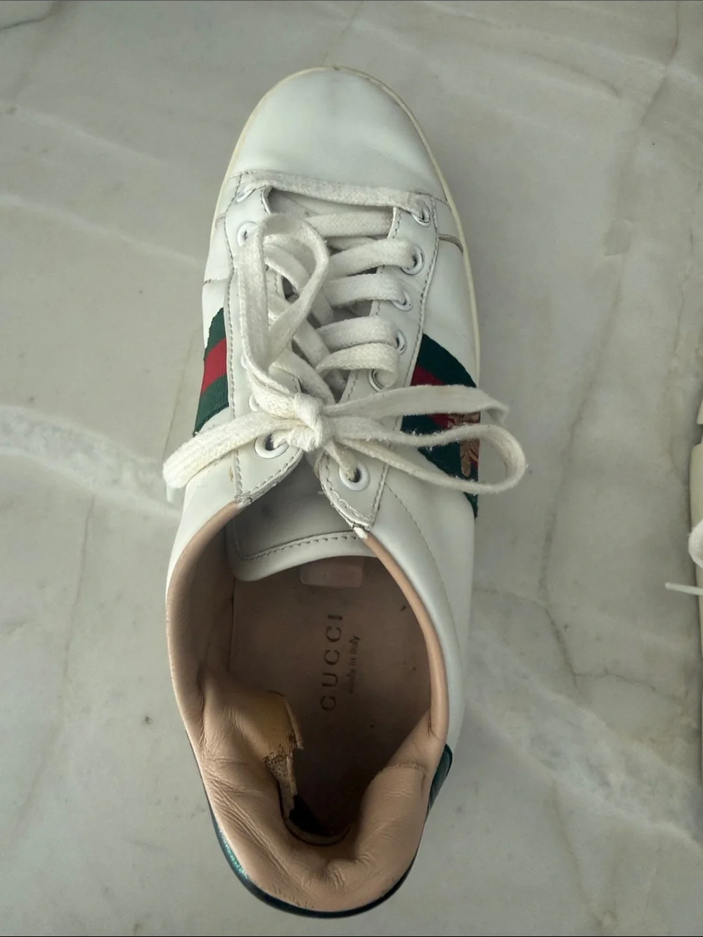 Gucci White Leather Sneakers with Green and Red Web